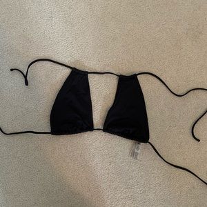 Black bikini top